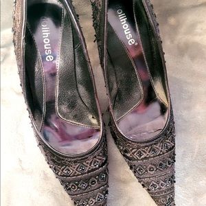 Bejeweled holiday heels, size 9